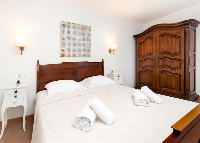 Apartment Marveda Sea View 2br