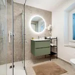 Marveda Sea View 2br * Rovinj