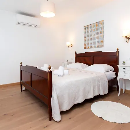 דירה Marveda Sea View 2br