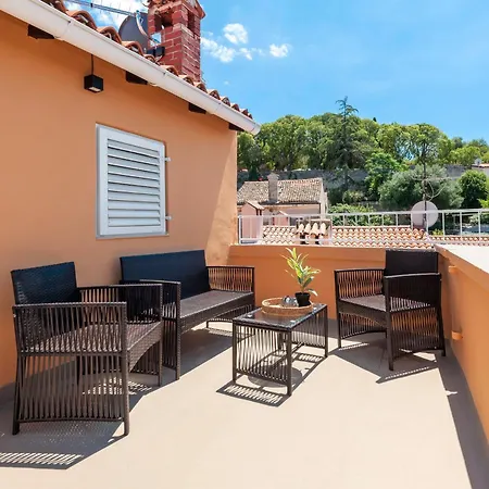 Marveda Sea View 2br
